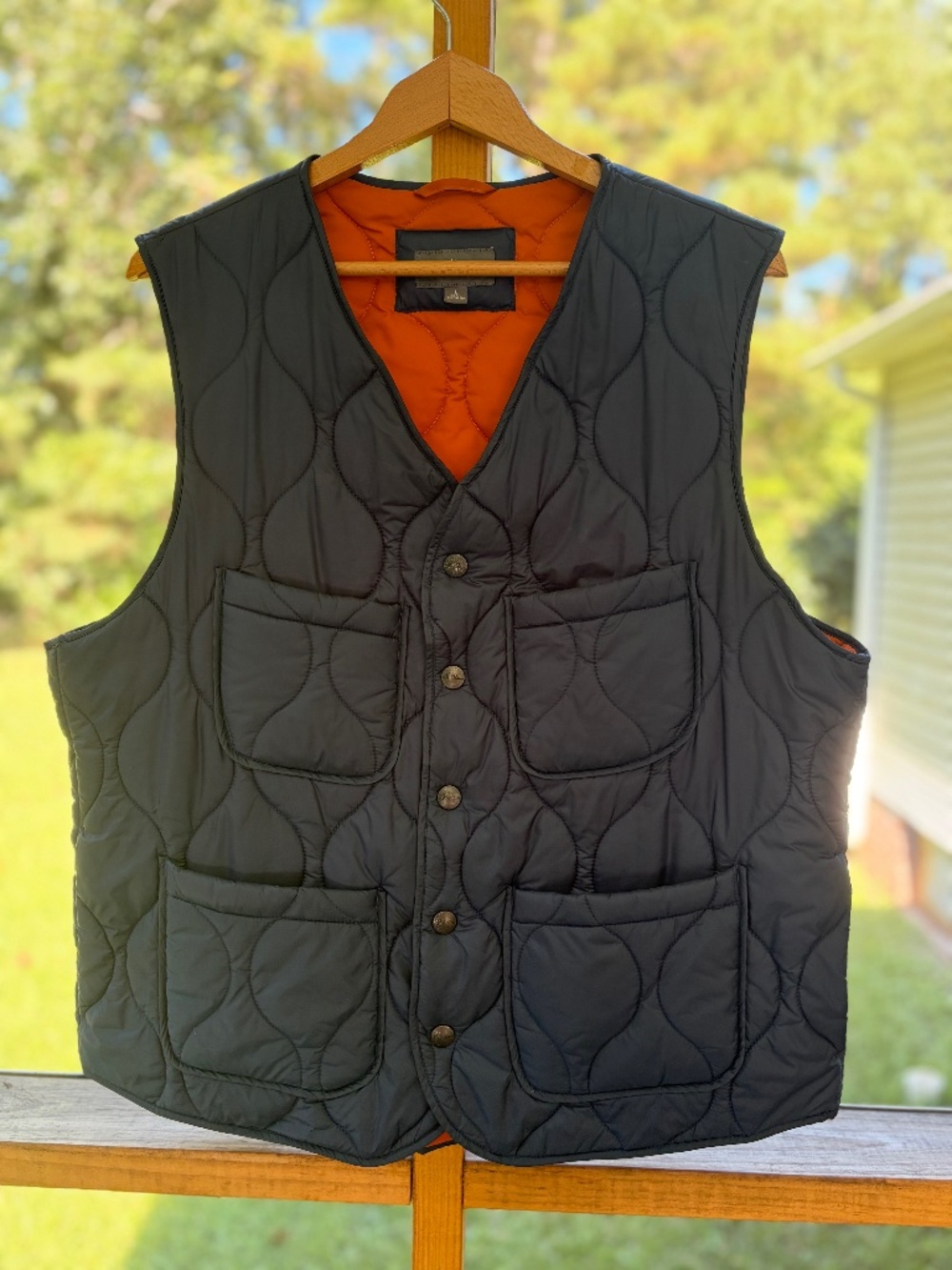 LL Bean Signature Primaloft Snap Vest Blue Item ID 304113 Men's Size Large